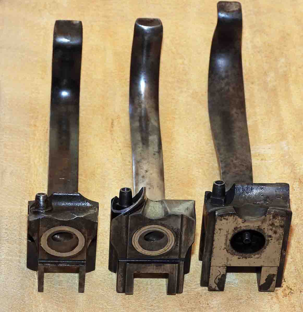 Sharps breechblocks with platinum rings on left, (Models 1851 and 1852) and a New Model 1859 breechblock with Conant gas seal on right.